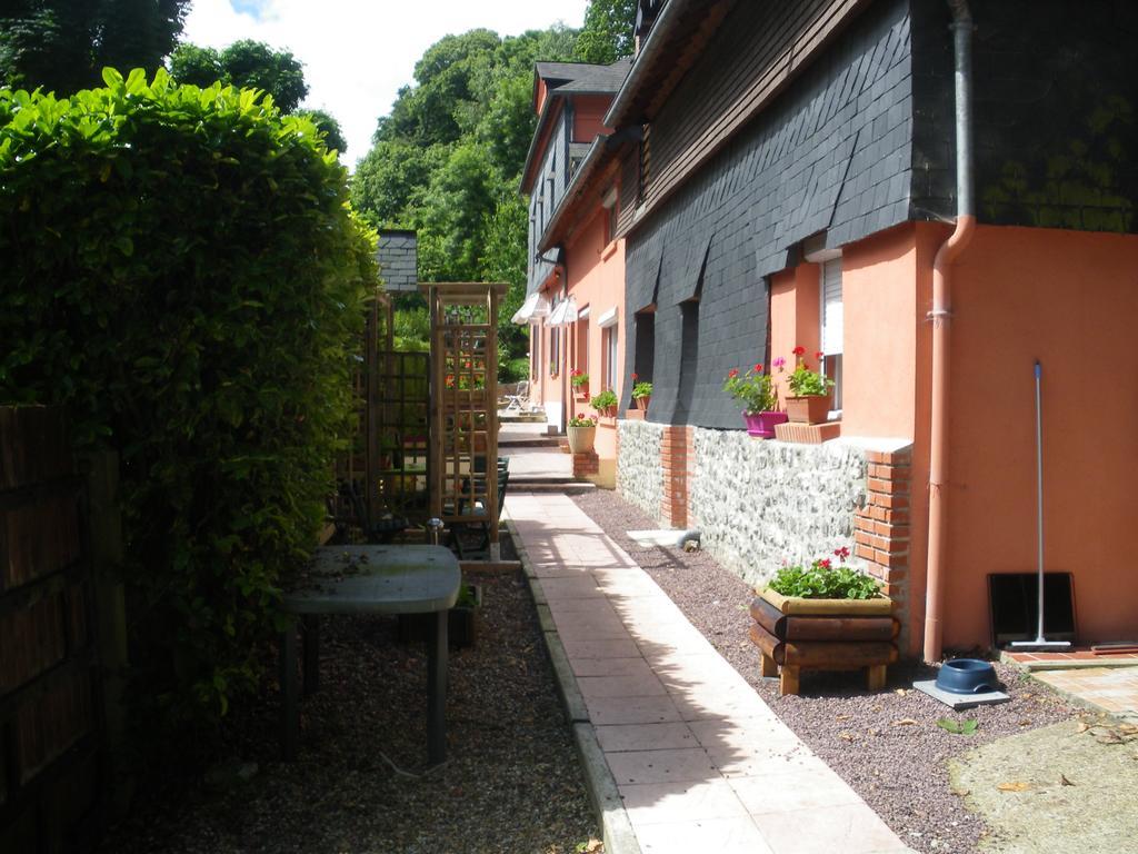 Les Coquillettes Bed and Breakfast Équemauville Buitenkant foto